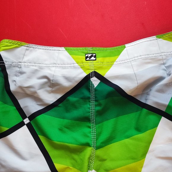 Billabong platinum X stretch surfer board short white and green men's size 34 - Picture 4 of 12